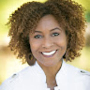 Meet your Posher, Iris